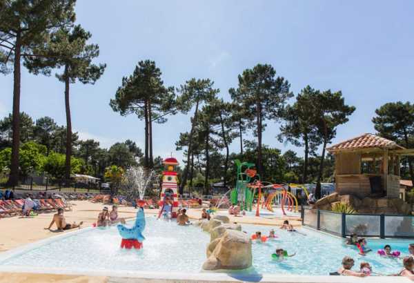 Zone aquafun - Jeux d'eau en plein air