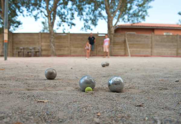 Aire de pétanque - Le terrain de pétanque