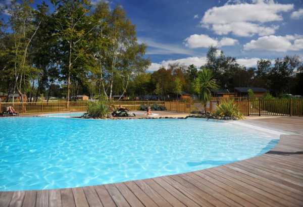 Piscine Extérieure - La piscine du camping