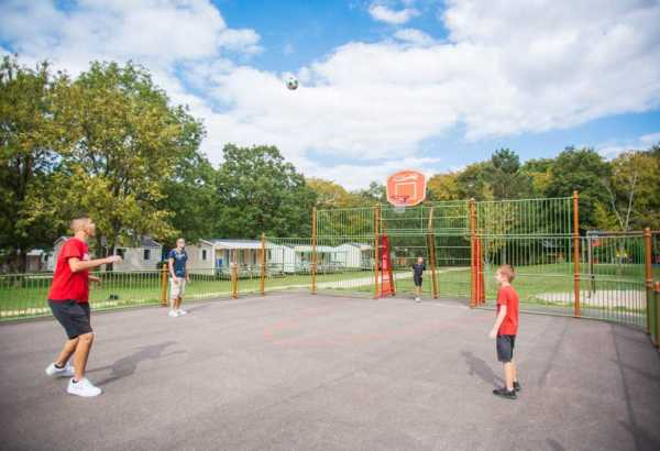 City stade - Faire du sport au camping