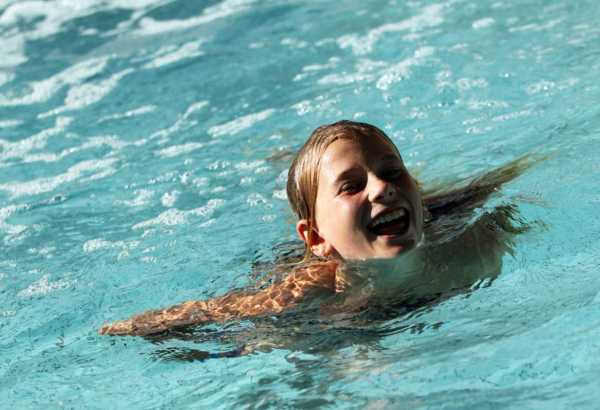 Piscine - Un complexe aquatique se trouve à proximité du camping