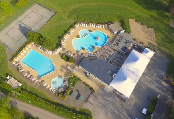 Vue aérienne de la piscine - MOBIL-HOME XXL : Stacaravan 10 personen