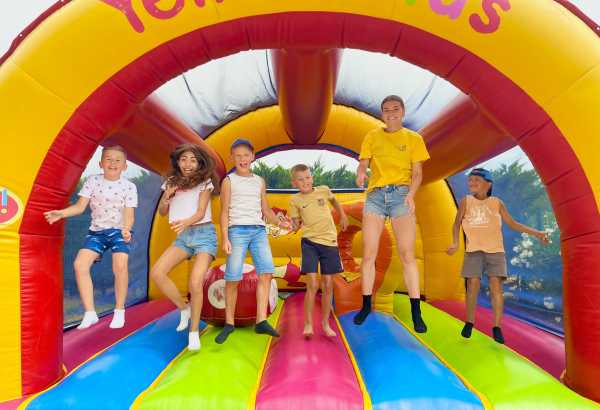Jeux gonflables - MOBIL-HOME XXL : Mobile home 10 persons