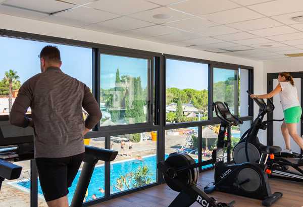 Salle de Sport - MOBIL-HOME XXL : Mobile home 10 persons