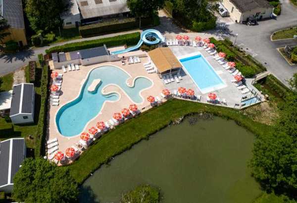 touquin_espace_aquatique (2).jpg - MOBIL-HOME XXL : Stacaravan 10 personen