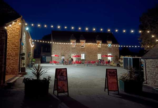 Snack-bar de nuit - MOBIL-HOME XXL : Stacaravan 10 personen