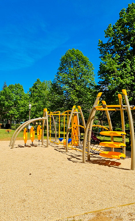 CAMPING DE MAILLAC jeux enfants