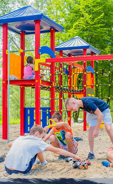 Camping la Colline Aire de jeux