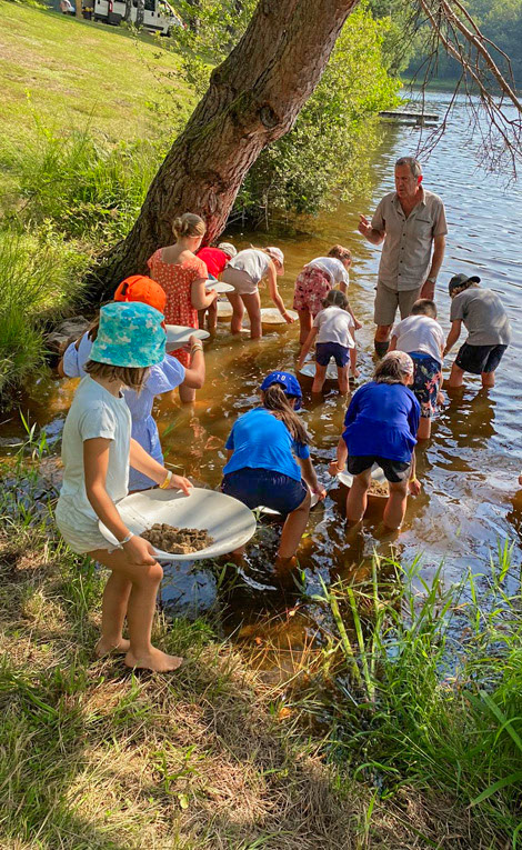 camping le coiroux bord de lac