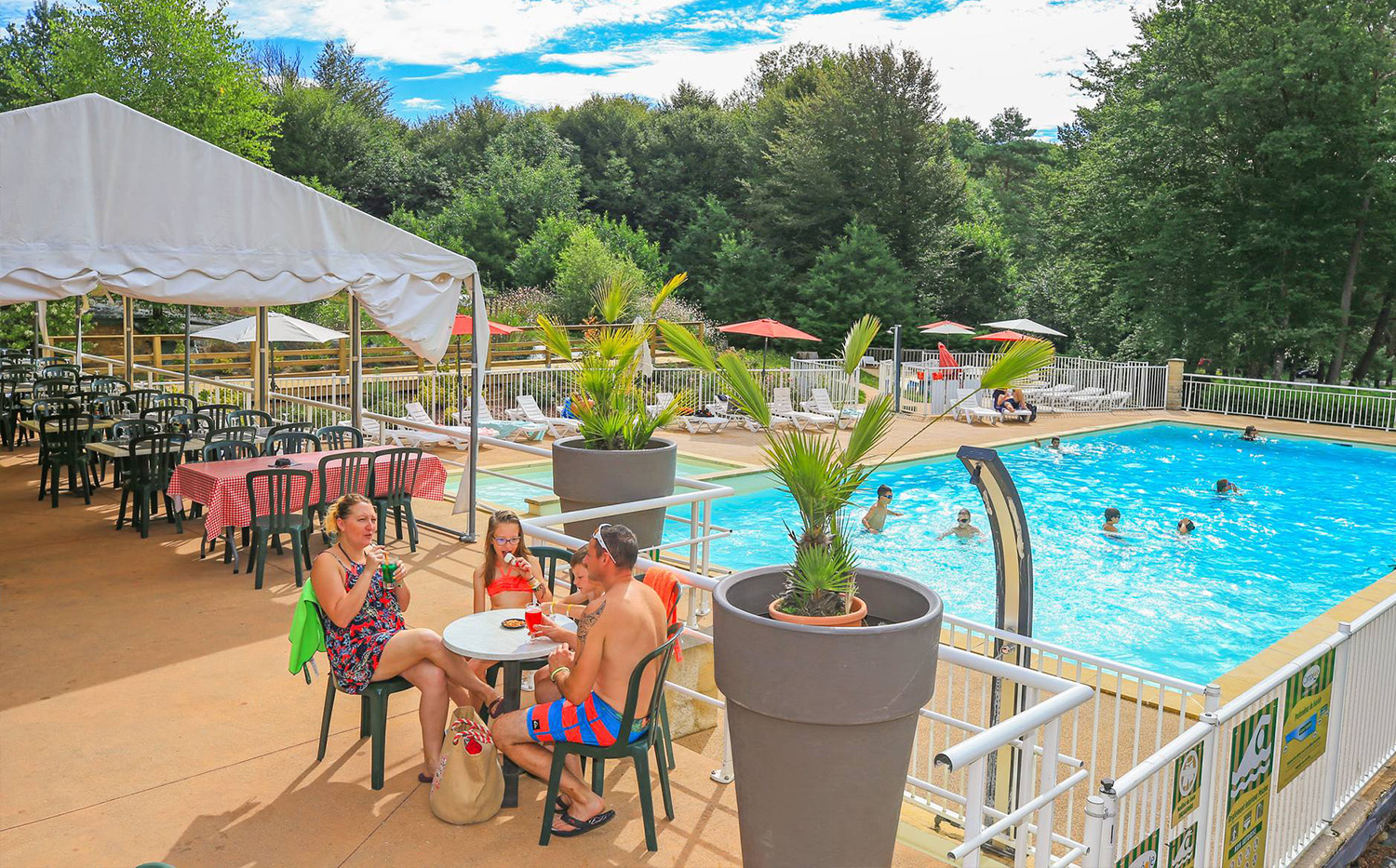 camping le coiroux restaurant