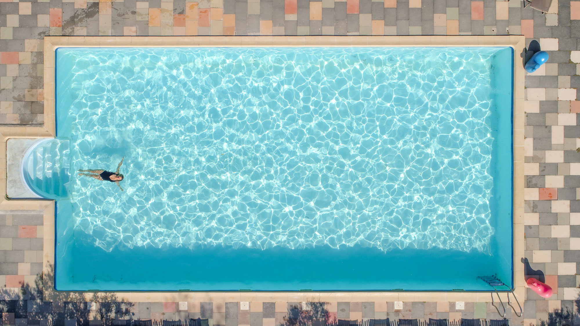 DCIM100MEDIADJI 0201 JPG