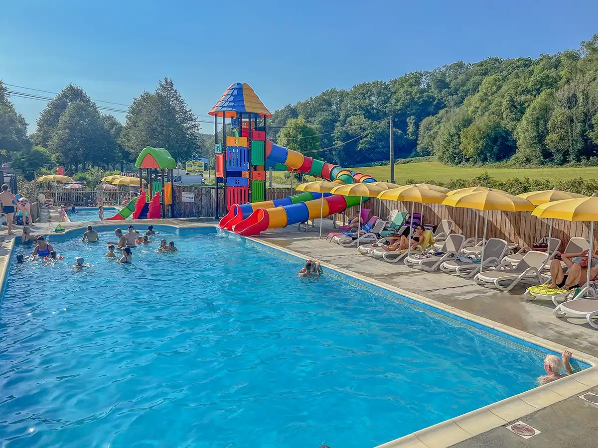 Schatten der Linden Wasserpark